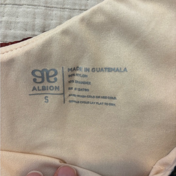 Albion Fit Icon Wave Swim Crop Messina Floral One-Shoulder Bikini Top Small - Picture 4 of 6